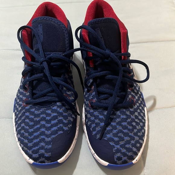 Nike NWOBNike Kd Trey VIII Basketball Shoes Big Kids Ct1425-402